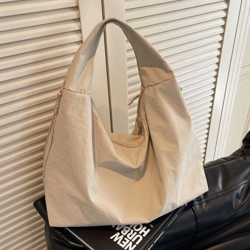 Premium Messenger Bag For Wome - đánh giá và giá Women Bags Premium Brands