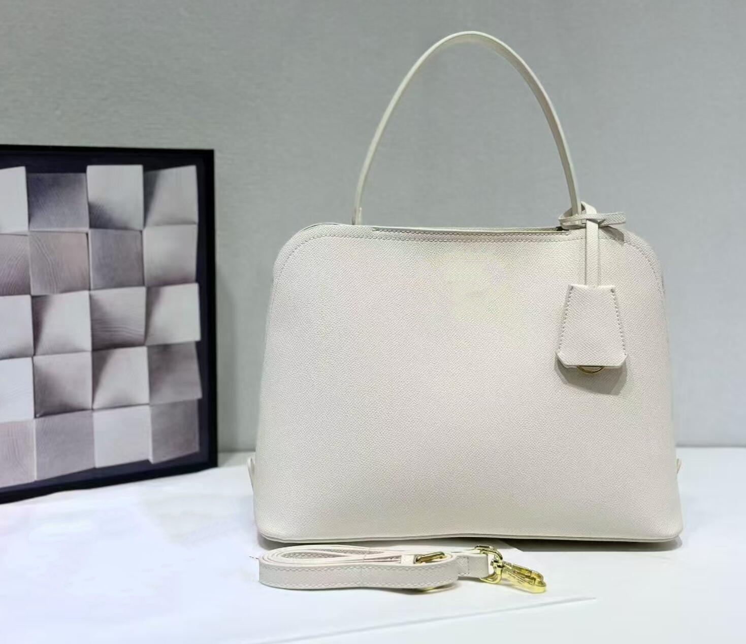 High-quality Blush Pink Saffia - đánh giá và giá Women Bags Prada