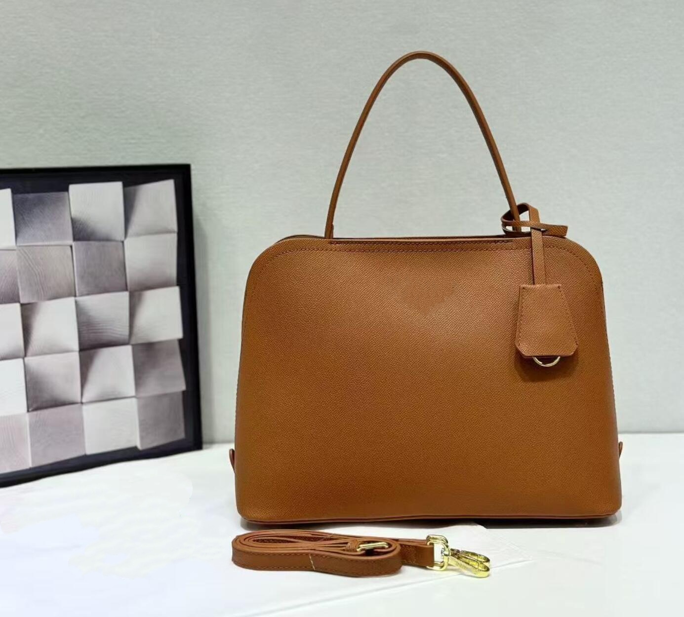 High-quality Blush Pink Saffia - đánh giá và giá Women Bags Prada