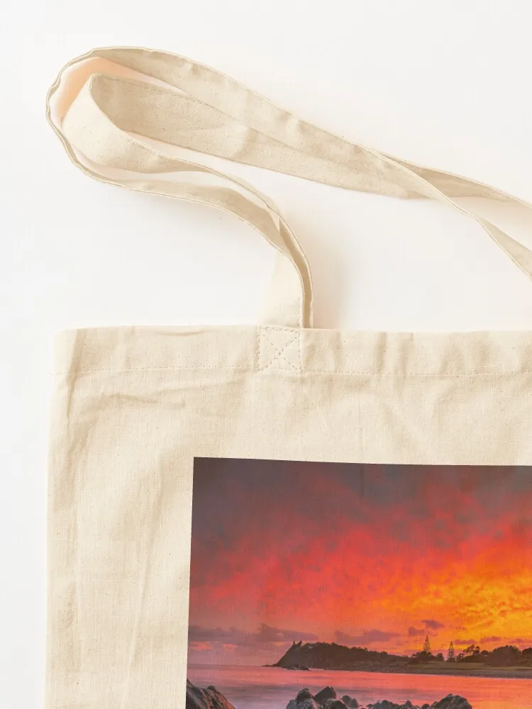 Sunrise at Pebbly Beach in For - đánh giá và giá Women Bags In Australia