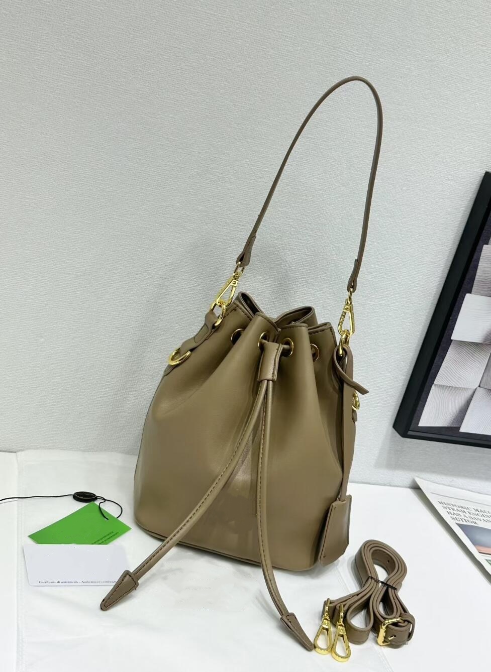 2026 New Soft Dusty Rose Leath - đánh giá và giá Women Bags Prada