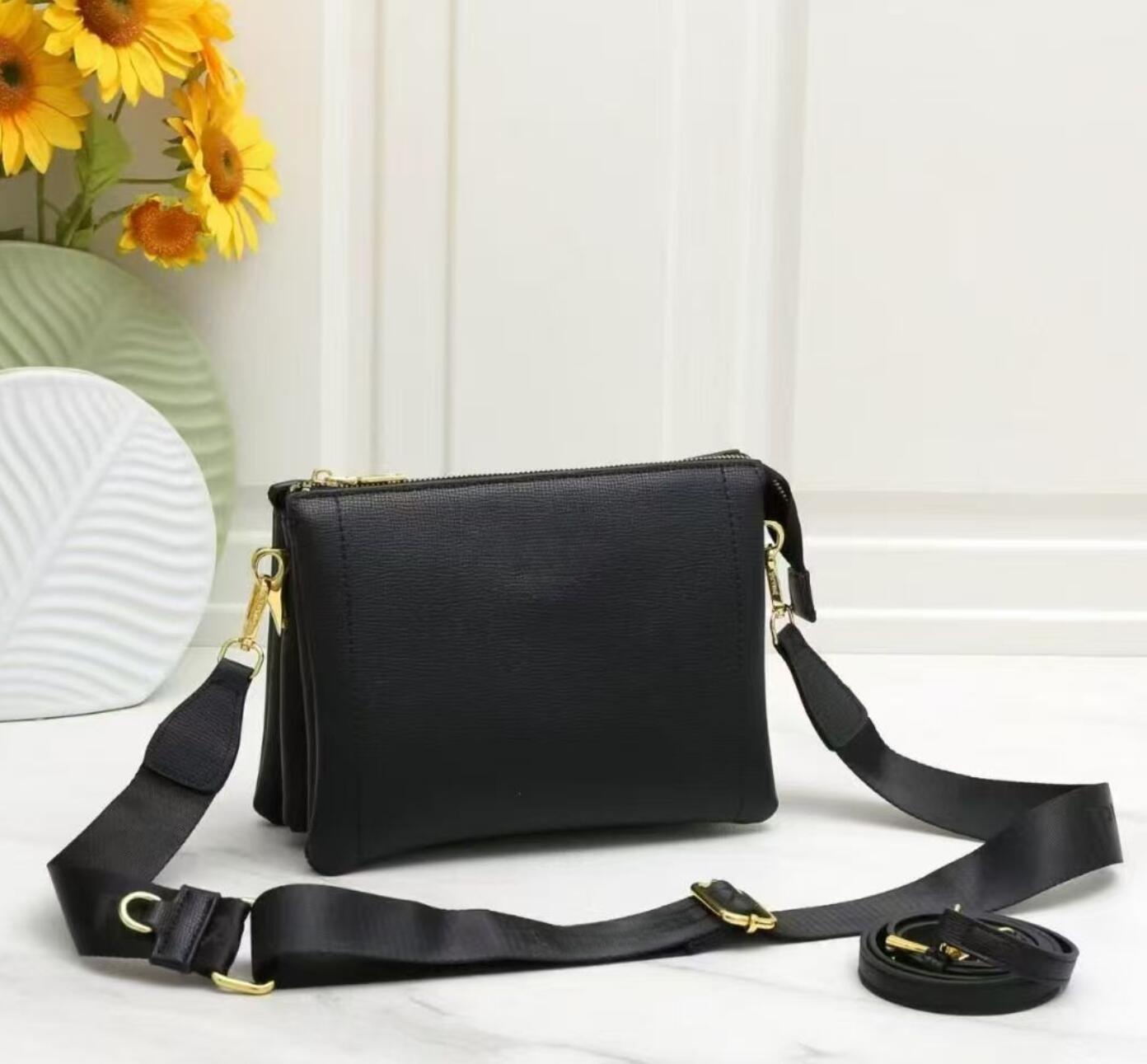 Retro Dark Brown Grain Leather - đánh giá và giá Women Bags Prada