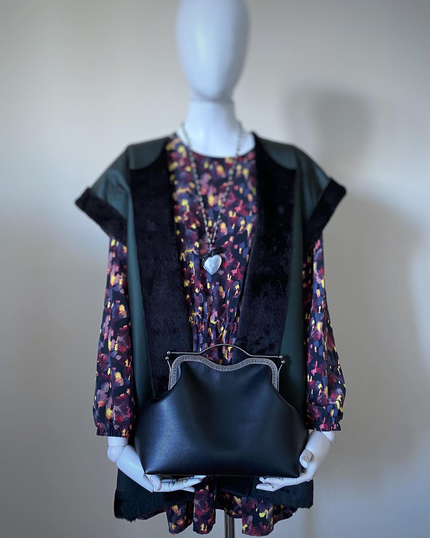Lost in Vintage Larger Version - đánh giá và giá Women'S Bags Top 10