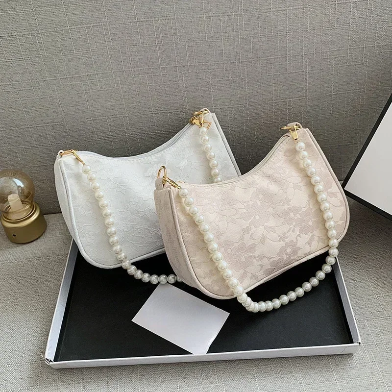 Womens Minimalist Pleated Unde - đánh giá và giá Women Bags Zara